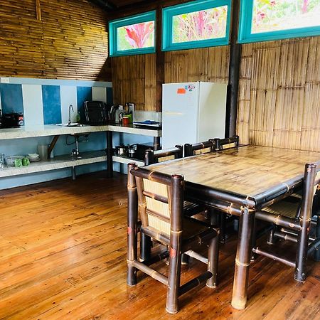 Villa Casa De Bambu à Turrialba Extérieur photo