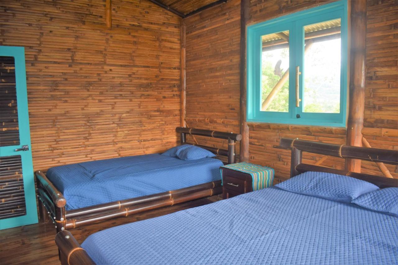Villa Casa De Bambu à Turrialba Extérieur photo