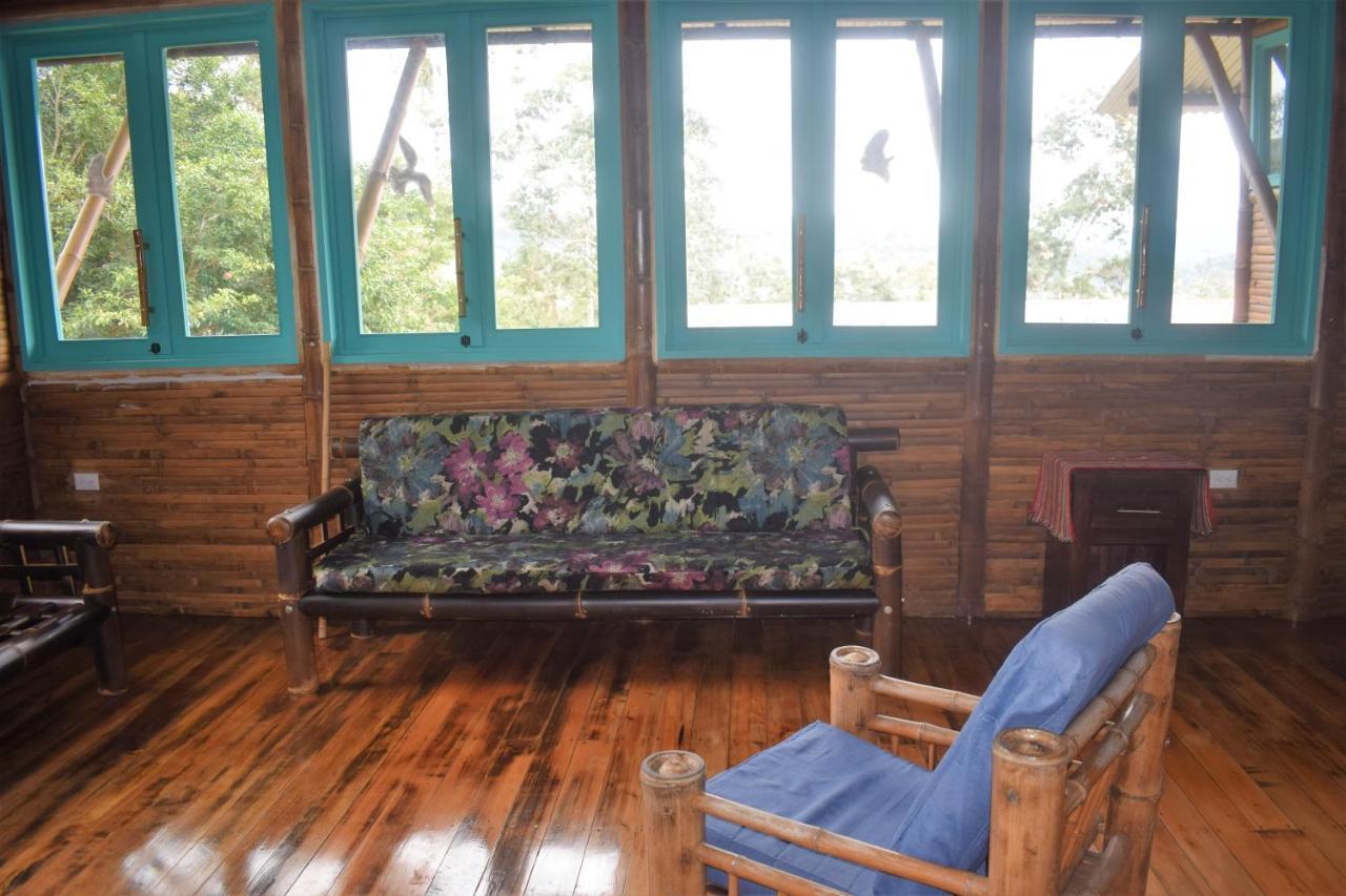 Villa Casa De Bambu à Turrialba Extérieur photo