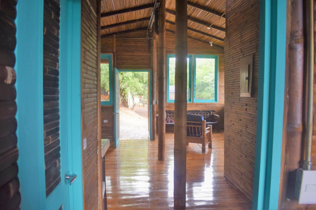 Villa Casa De Bambu à Turrialba Extérieur photo